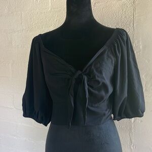 Black tie front boho crop top with zip back and puff elbow sleeves small